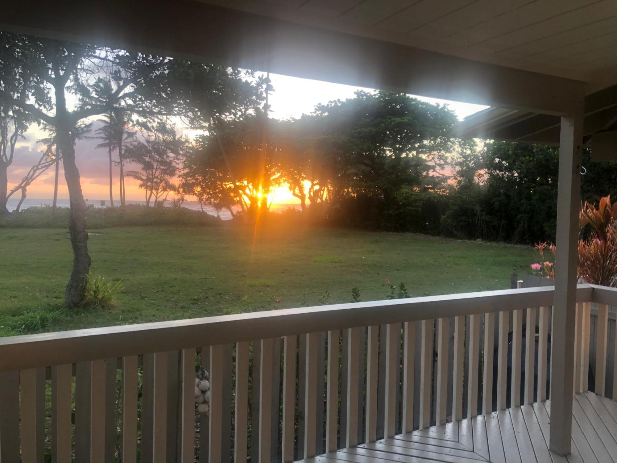 Tropical Treasure On A White Sandy Beach Villa Laie Bagian luar foto